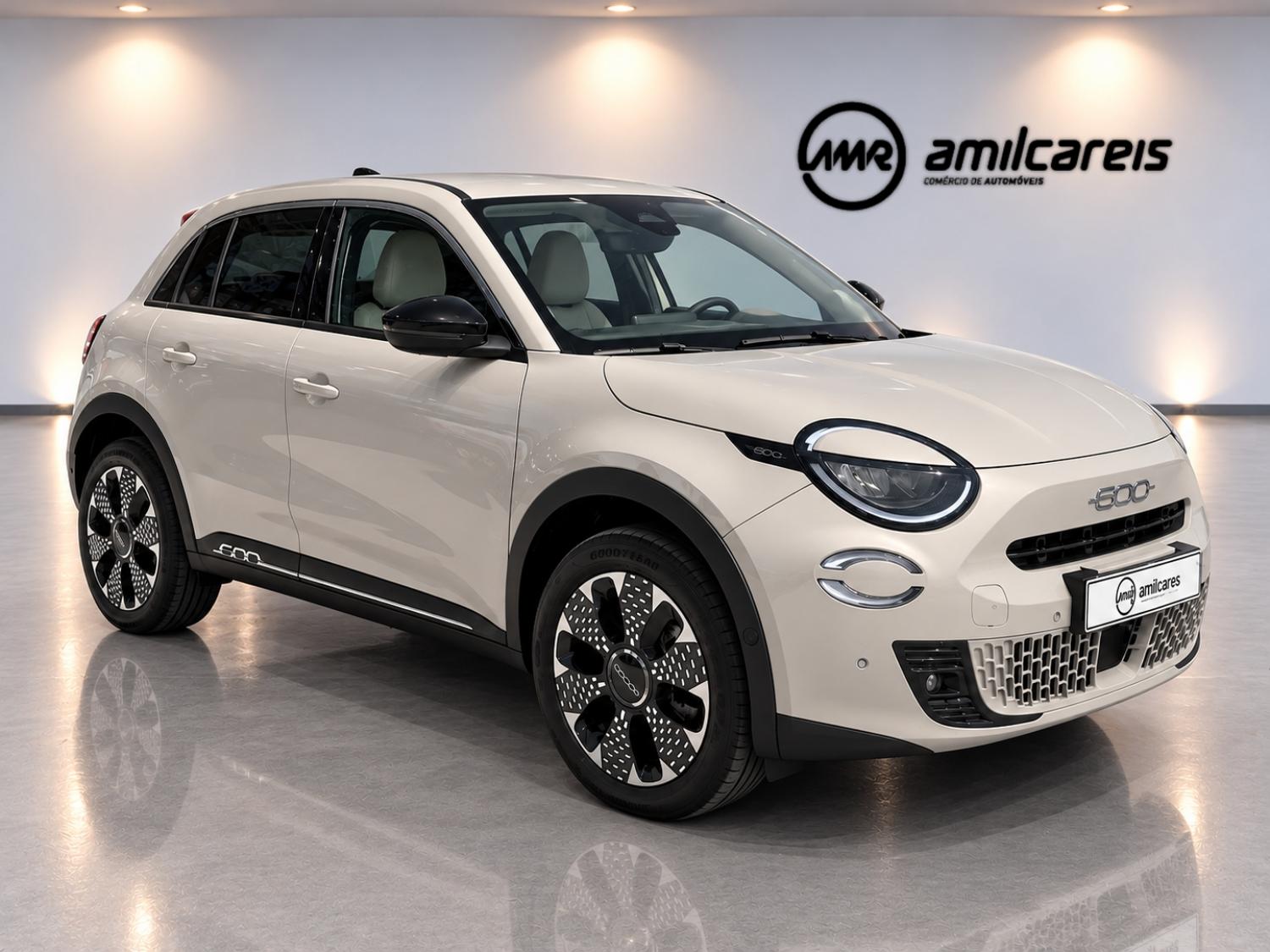 Fiat 600 1.2 Hybrid La Prima
