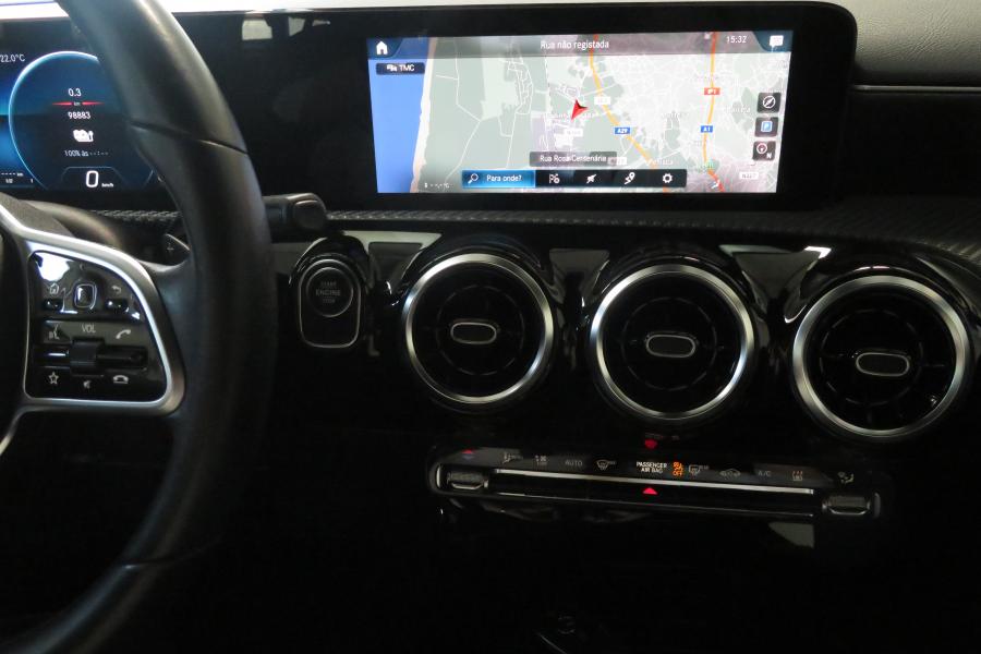 Mercedes-Benz A 250