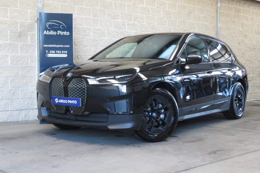 BMW iX