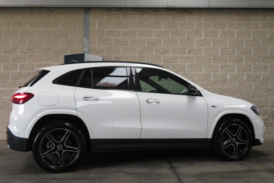 Mercedes-Benz GLA 250
