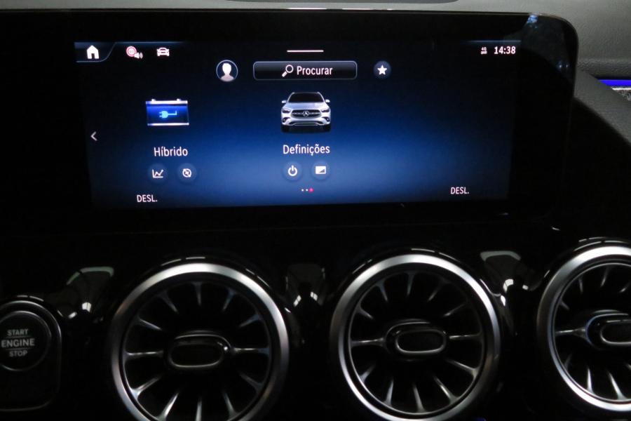 Mercedes-Benz GLA 250