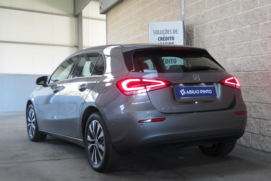 Mercedes-Benz A 250