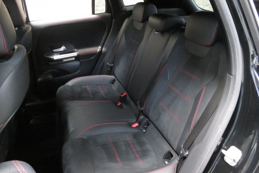 Mercedes-Benz GLA 180
