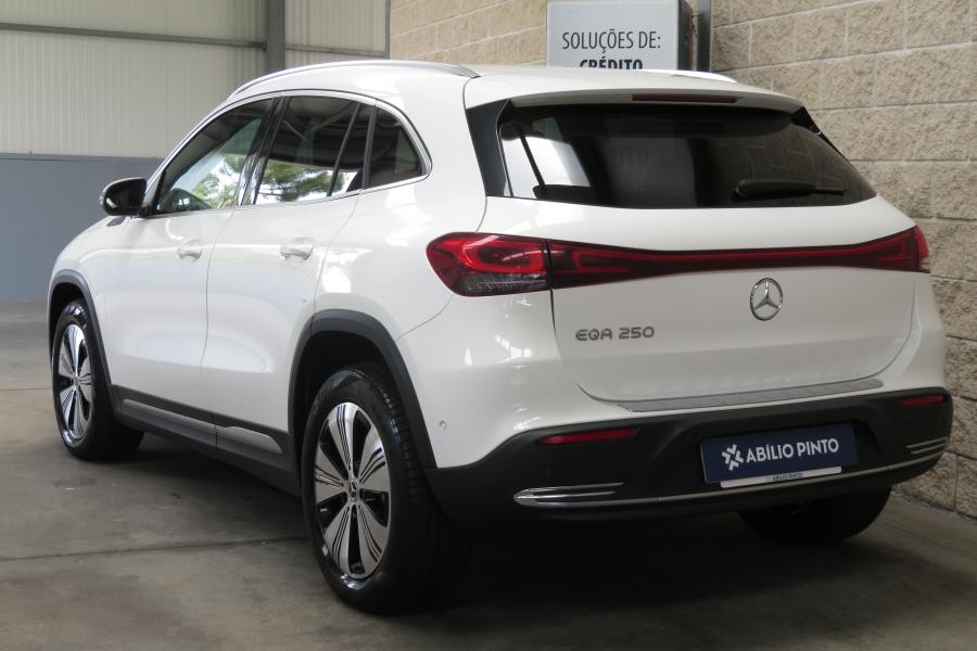 Mercedes-Benz EQA