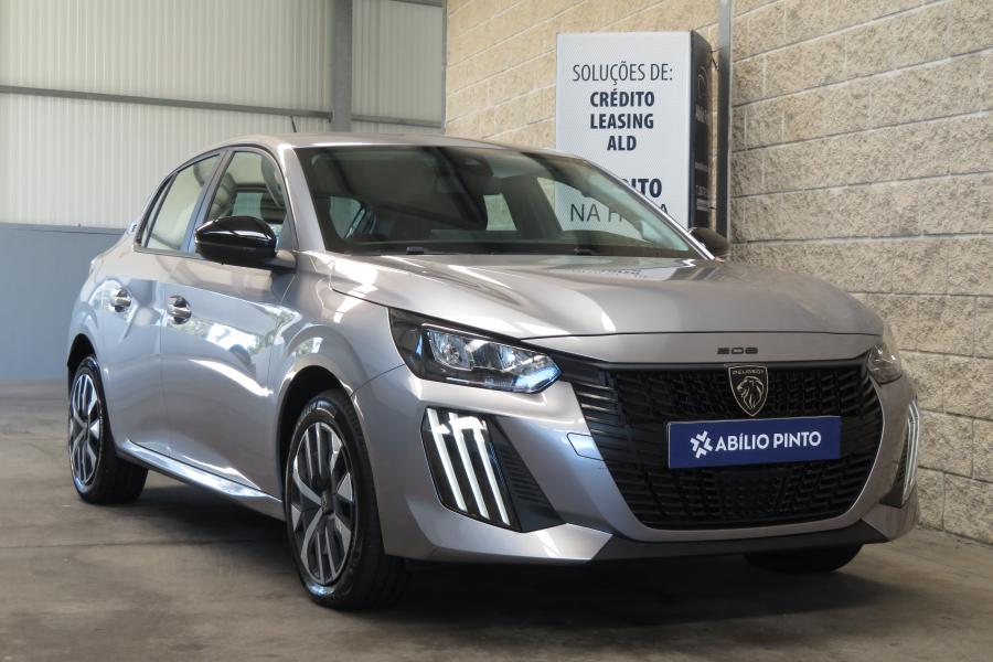 Peugeot e-208