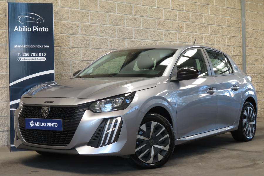 Peugeot e-208
