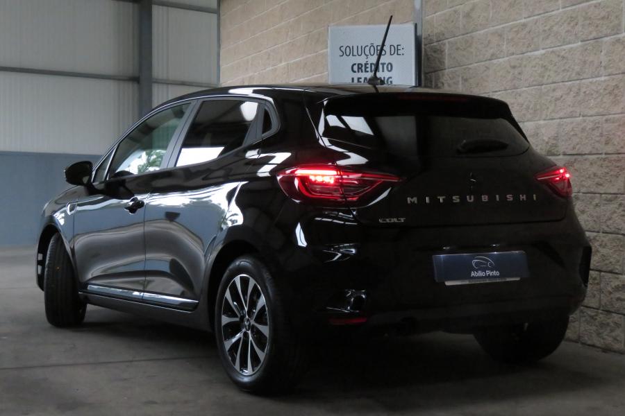 Mitsubishi Colt