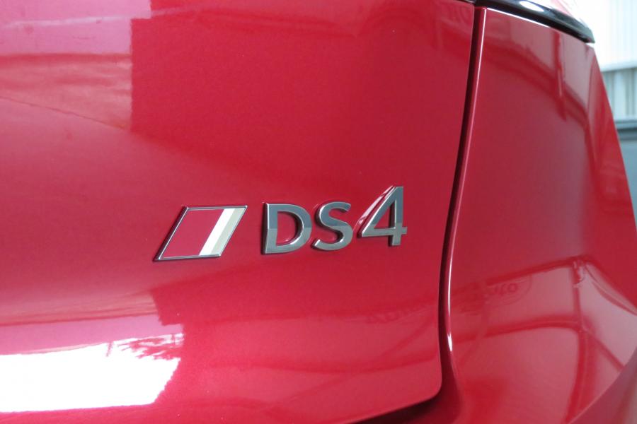 DS DS4