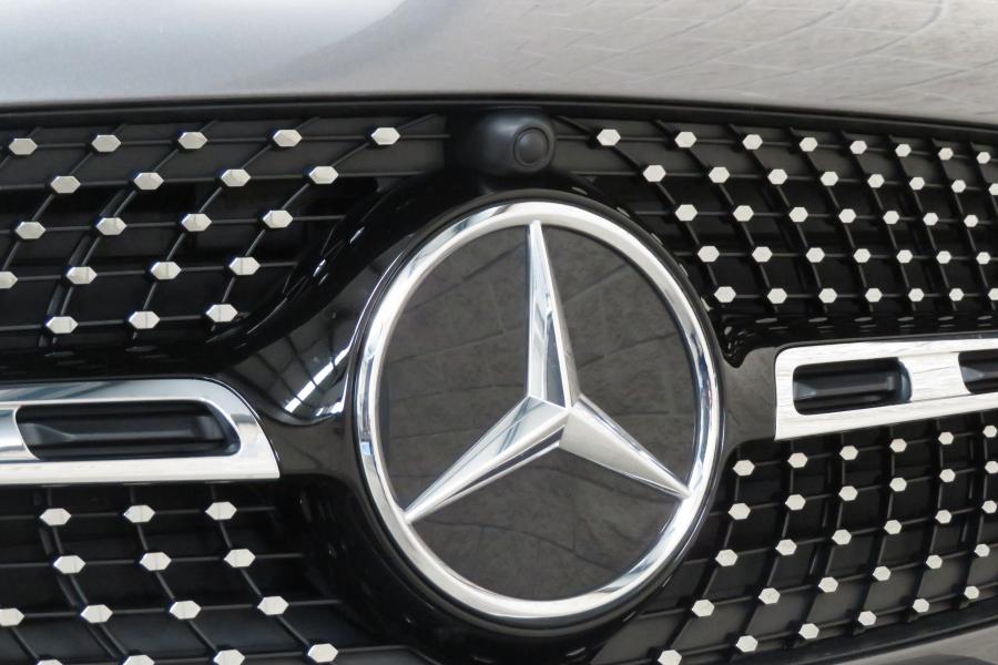 Mercedes-Benz GLA 180