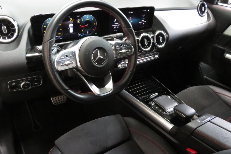 Mercedes-Benz GLA 180