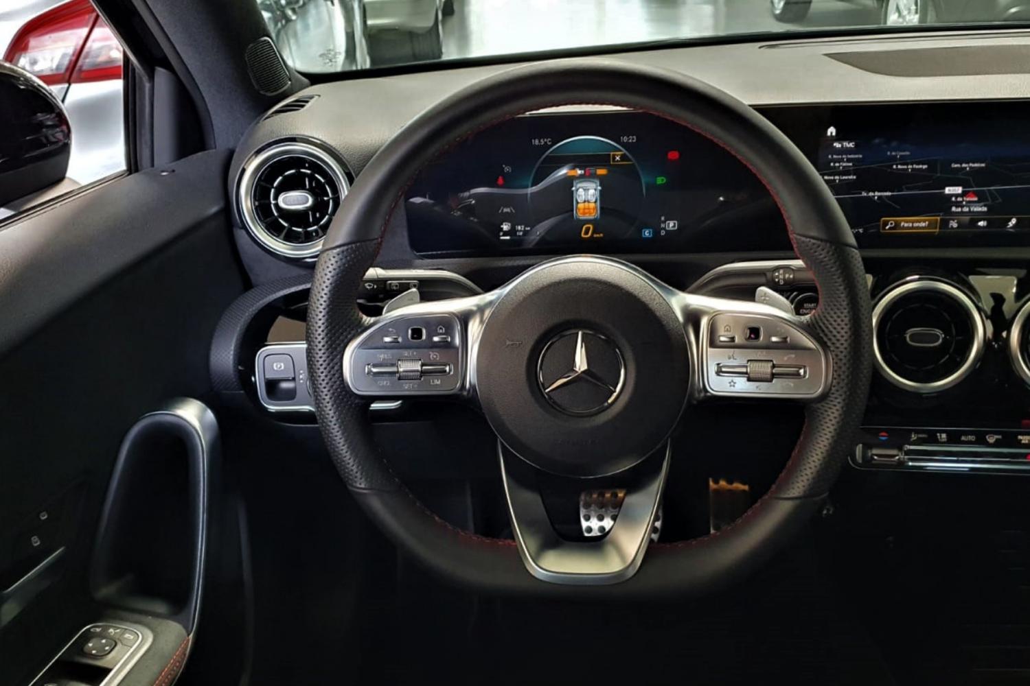 Mercedes-Benz - A 180  d AMG Line Aut. 