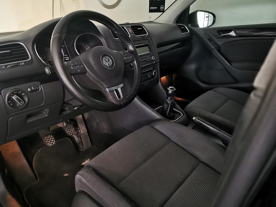Volkswagen Golf 1.6 Confortline
