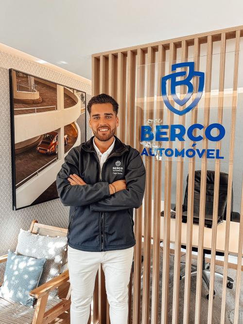 Berço Automóvel - Tiago Santos - Comercial