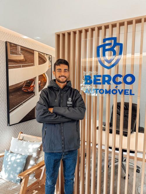 Berço Automóvel - Antonio Soares - Comercial