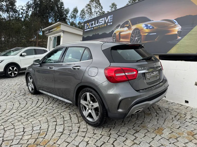 Mercedes Benz GLA 180