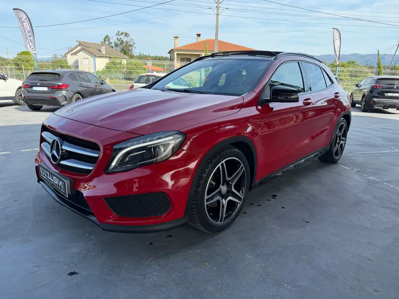 Mercedes Benz GLA 220