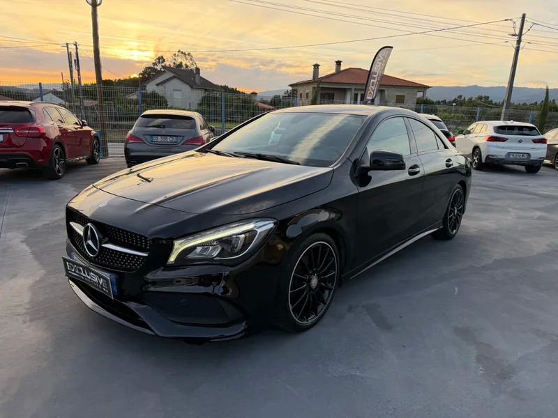 Mercedes Benz CLA 200
