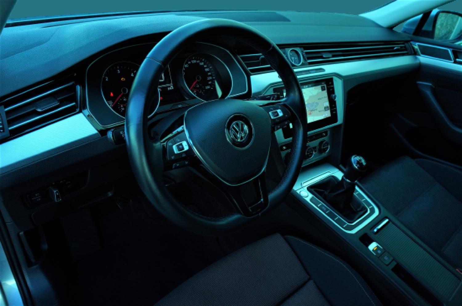 Volkswagen Passat Variant  2.0 TDi Confortline 150 CV