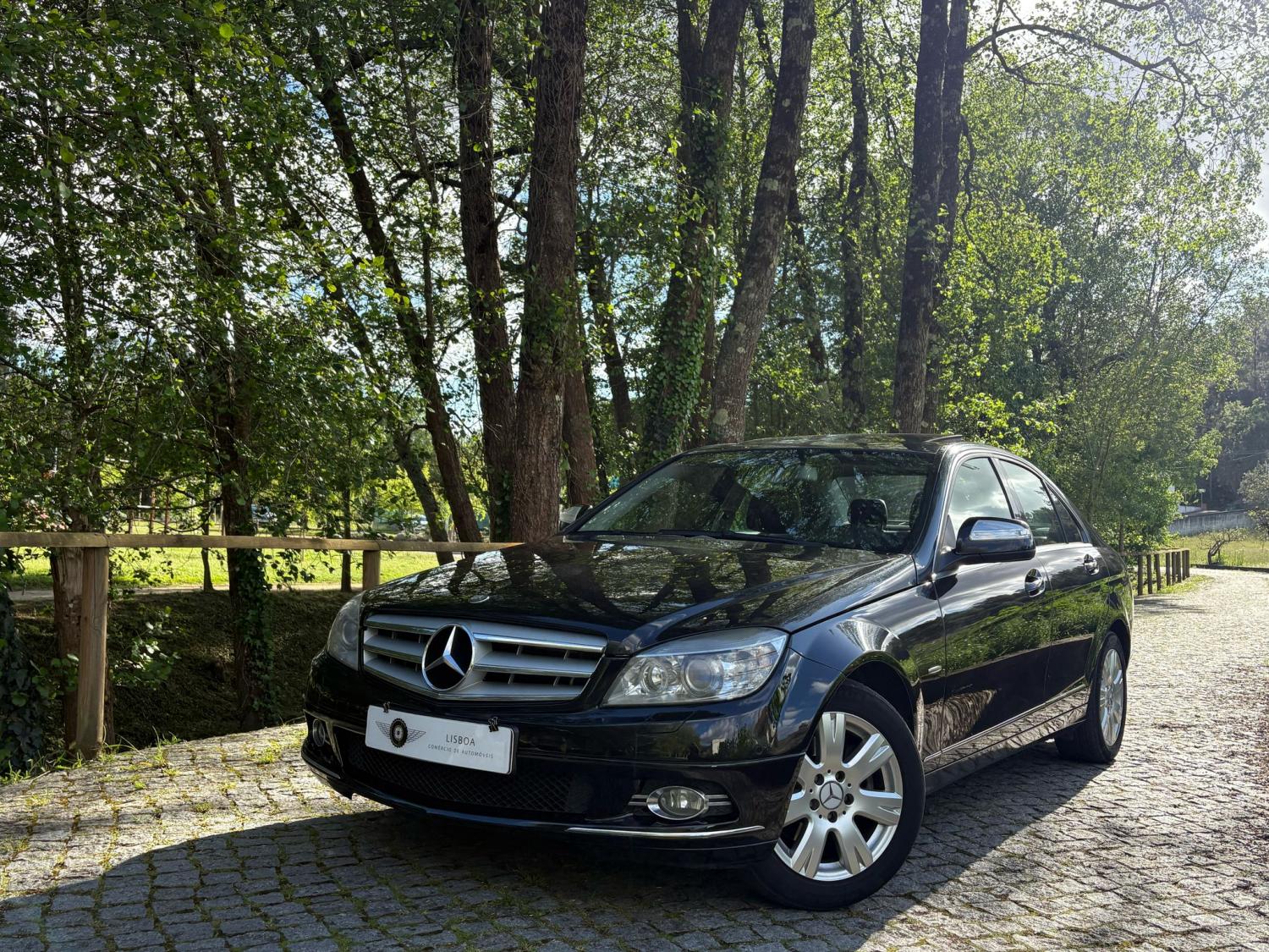 Mercedes-Benz C 220