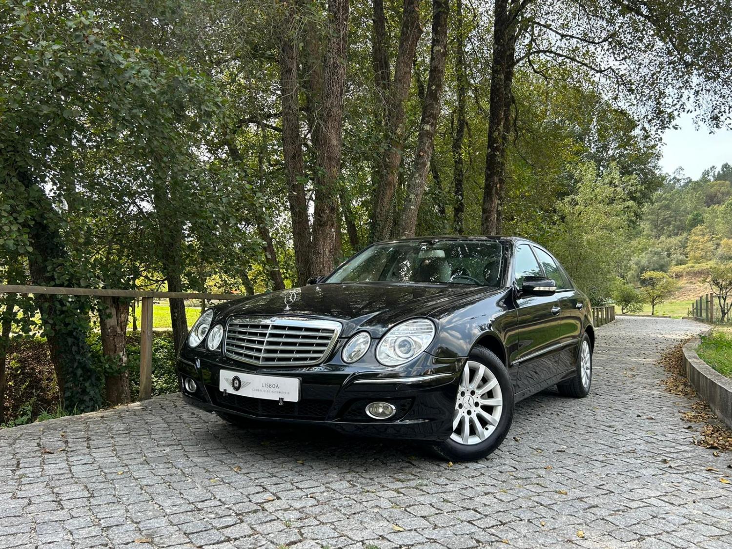 Mercedes-Benz E 220