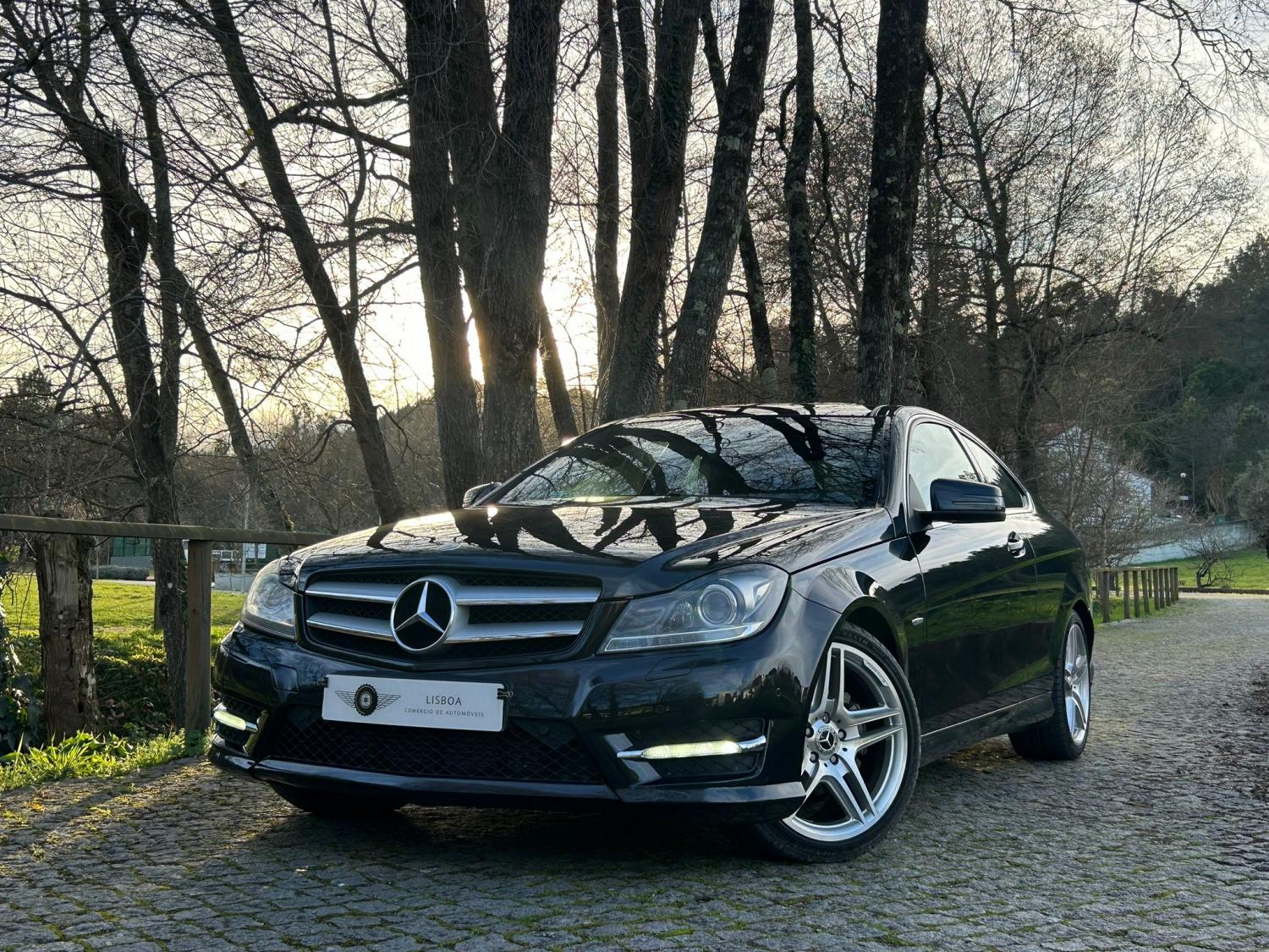 Mercedes-Benz C 220